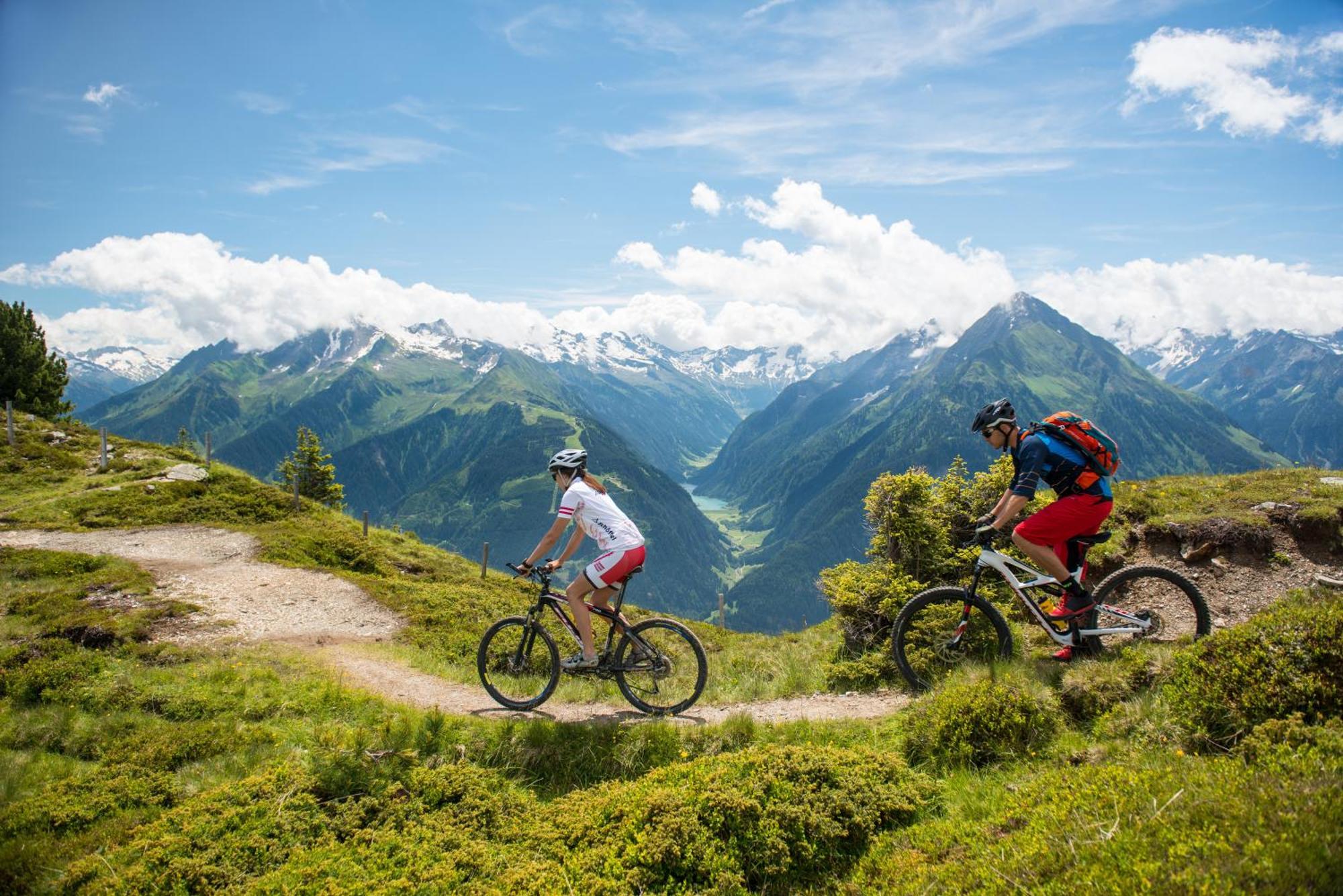 Appartements Alma Mayrhofen Ngoại thất bức ảnh